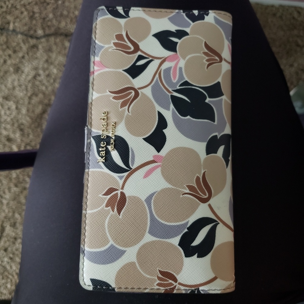 Kate Spade Floral Wallet